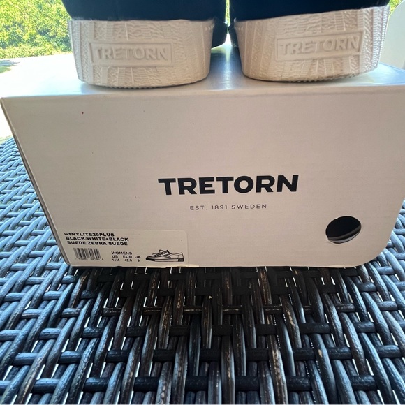 Black-and-white zebra print, fashion sneakers from Sweden.  ladies size 11 - Picture 3 of 10